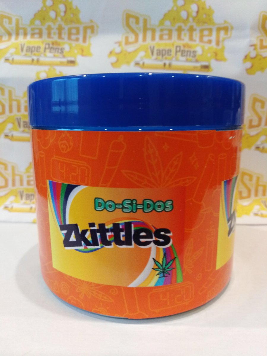 Vape_shatter420's tweet photo. #vapeshatter420 #dosidoszkittles #dosidos #zkittlez #ozk #velvetpie #sundaedriver #purplepunch #piratesoftheemeraldtriangle #calipacks #cali #caliweed #flavours #cannabisculture #smoking #fueledbythc #wedontsmokethesame #concentrates #extracts #weedporn #instagram #hightimes #rt https://t.co/xCPvvnuBrZ