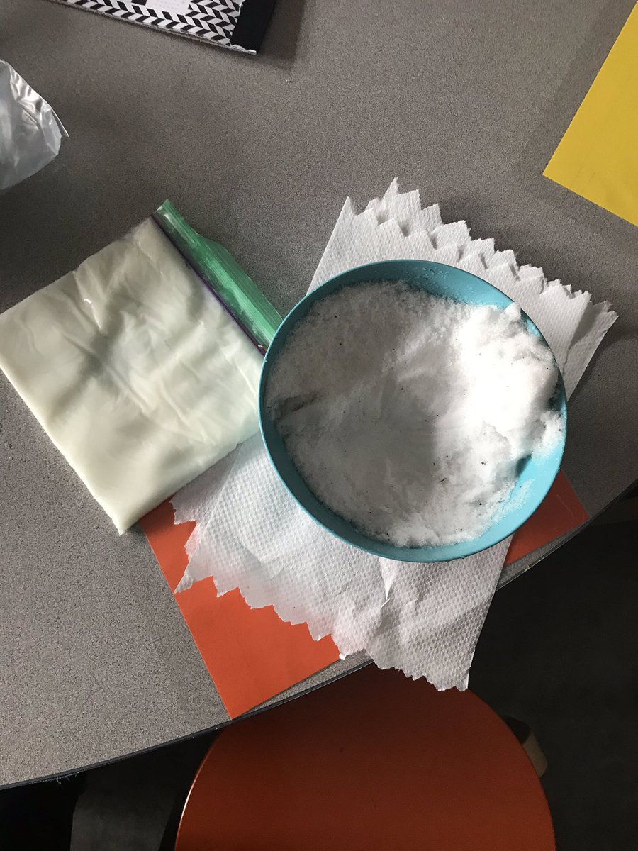 mrsraugust's tweet photo. With our temperature reaching a low of -50 with the windchill this week KC had a fun time learning how penguins keep warm and seeing the difference blubber (Crisco) makes! I mean, it was so cold Calgary Zoo had to bring their penguins inside!! #kinderexperiment #coldfun ๐ง๐ฅถ https://t.co/tIiY8T2rfc