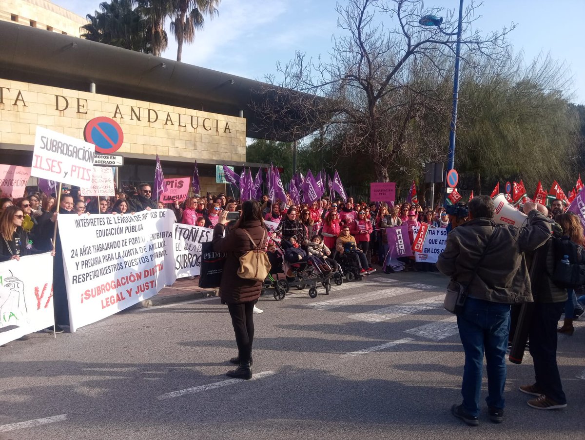 Inma_19_'s tweet photo. Ayer fue un gran día, porque demostramos que estamos unidos y que juntos somos más fuertes y así conseguiremos lo que nos propongamos #subrogacion #justiciasocial @JuanMa_Moreno  @javierimbroda https://t.co/agGeU3Ds8U