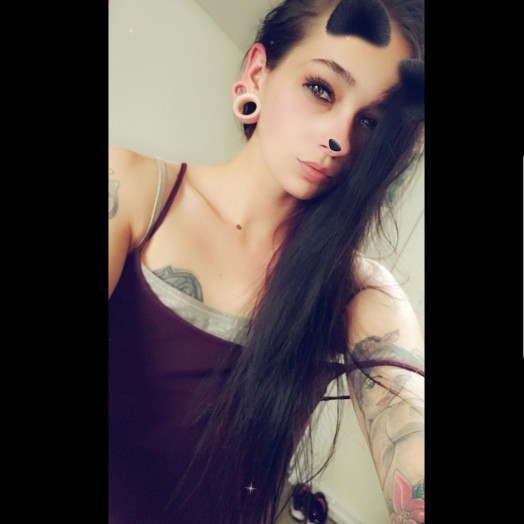 Goodmorning 🥰 The next few days I'll be switching platforms, be sure to check out my onlyfans page! <a href="/tag/thirstythursday"class="tags"><span>#thirstythursday</span></a>