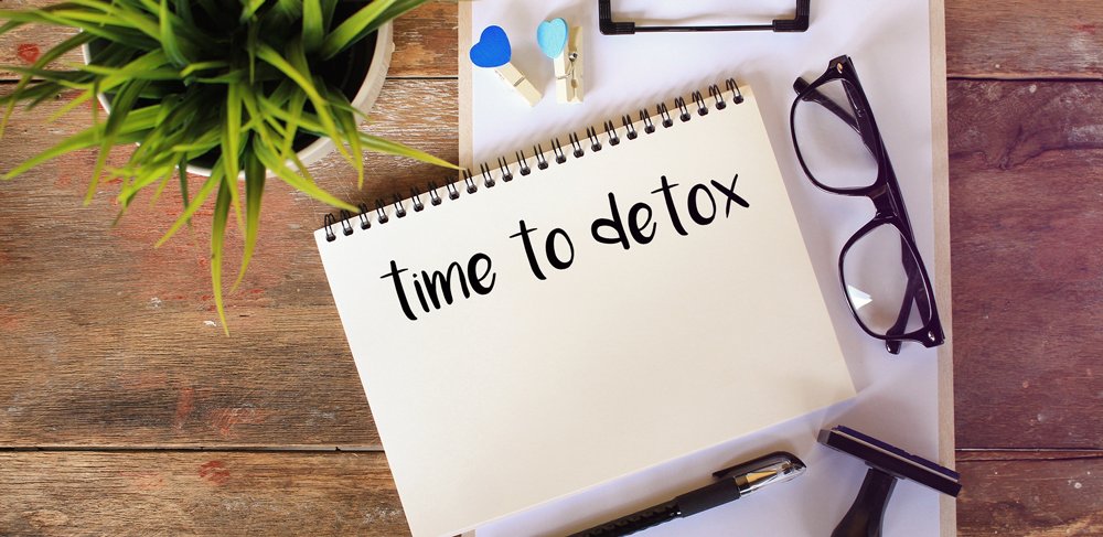 Xpress_Money's tweet photo. Has your bank balance taken a hit after an unforgettable holiday? Here are 5 tips to go on a financial detox that will help your bank account recover &amp; also let the holiday effect last a little longer: https://t.co/D3gRgbimkk

#XpressMoneyBlog https://t.co/S9erAorBuQ