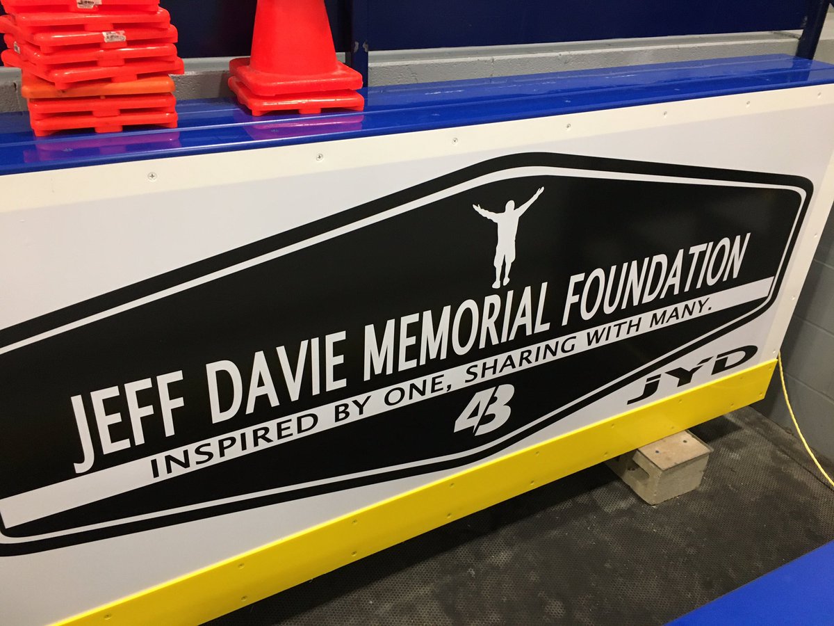 JYD Memorial 3 Pitch tweet media