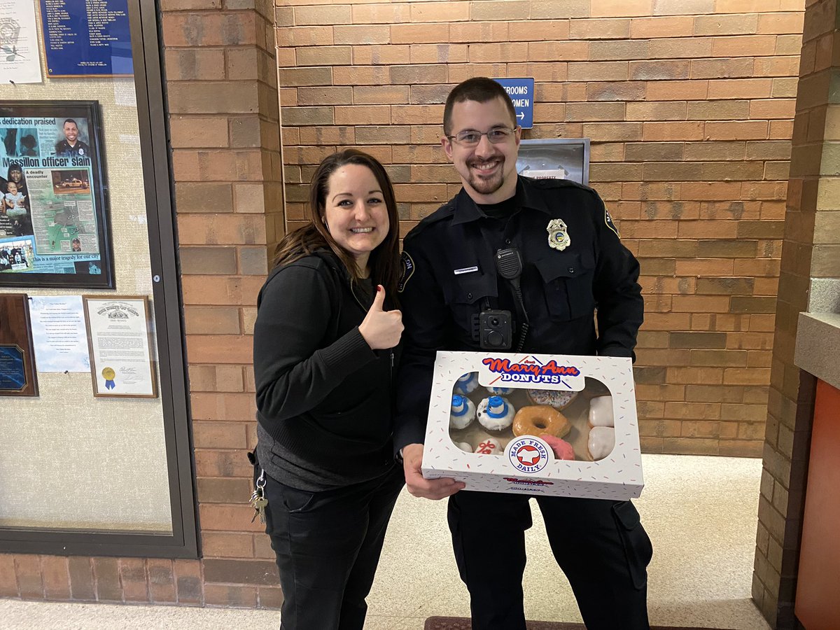 a_nicholes's tweet photo. Law Enforcement Appreciation! @HomeDepot3860 @julescommon @MeganTorresD104 @John_Lerch https://t.co/G9nhwYWDDy