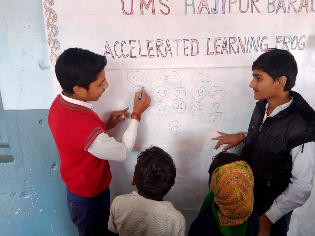 rajuram_indian's tweet photo. Strengthening #Foundation_skills of students in #AspirationalDistrict #Begusarai through innovative #ACCELERATED_LEARNING_PROGRAM. Students from class 2 to 8 are being taught with #TLM based on #ABL and the highlight is creating space for #peer_learning. @Manmohan4Peace https://t.co/BUHuQZUFUA
