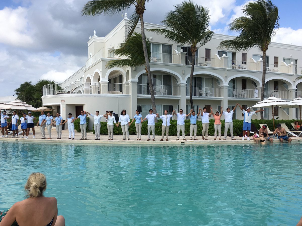 Dreams Tulum tweet media