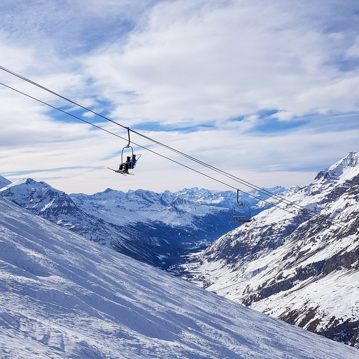 Du soleil ☀️ en continue et toujours de superbe conditions de #ski 🎿🤩