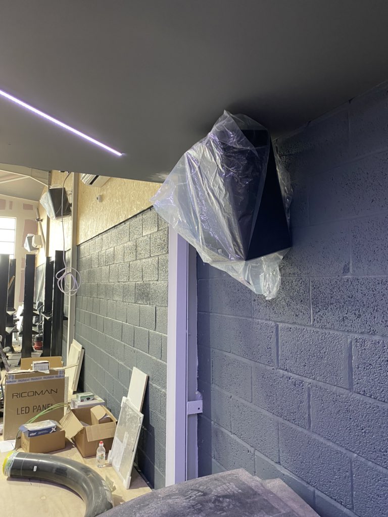 DarkeLtd's tweet photo. Been busy on our latest gym project, today we are installing @HHElectronics speakers in the main areas #audio #power #dustcover https://t.co/d2V82myEwP