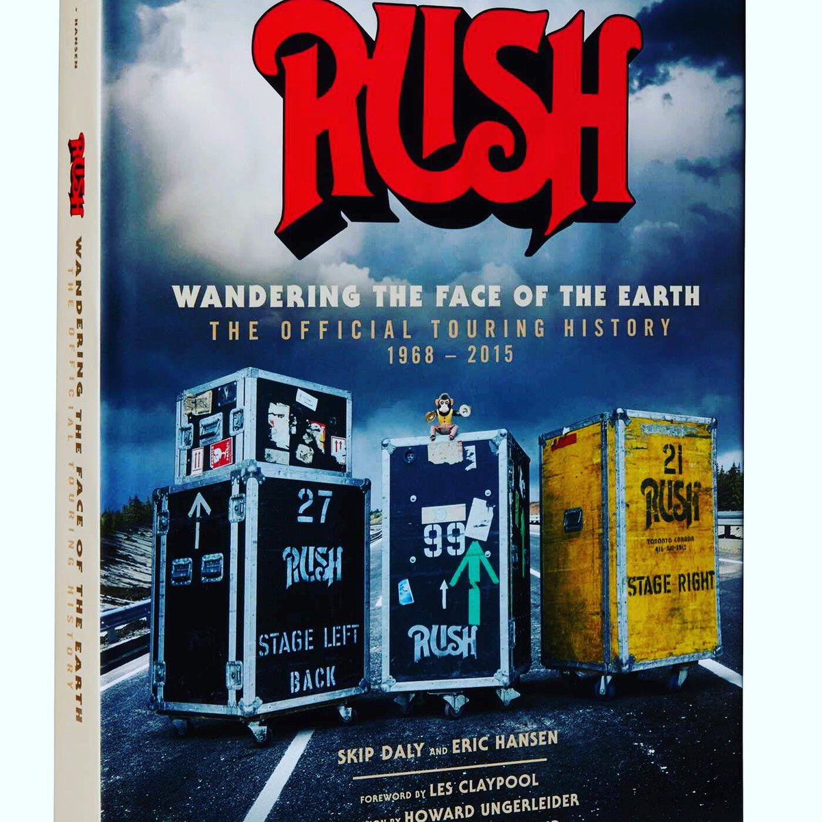 “Each of us A cell of awareness Imperfect and incomplete Genetic blends With uncertain ends On a fortune hunt that's far too fleet.”
-Neil Peart 

Music lives at the Otto Book Store in #downtownwilliamsport #rush #neilpeart