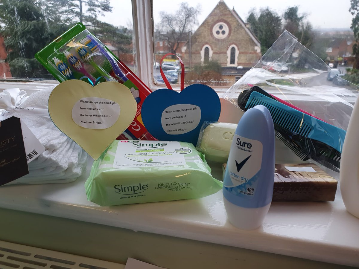 ProvideVol's tweet image. #InnerWheelDistrict24
Thank you so much for the two huge bags of toiletries for our patients in St Peter's Hospital !  #unitedinkind