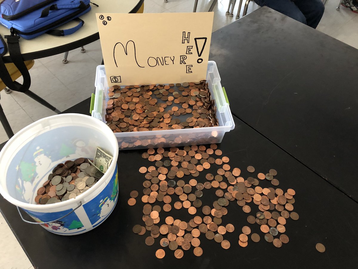 TroopSSTeach's tweet photo. I guess my 3rd period really didn’t want to have class today...#stallday #ftk @EtownAreaMS https://t.co/JiuvimHprM