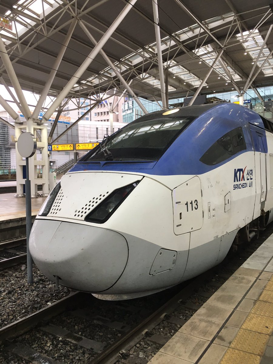 わしお 東京からソウルまで飛行機に乗らず行く方法 のぞみ1号 東京駅06 00 博多駅10 52 博多駅 博多港バスで22分 ビートルjf316便 博多港13 釜山港17 05 釜山港 釜山駅徒歩10分 Ktx156号 釜山駅18 30 ソウル駅21 17 韓国 鉄道 新幹線