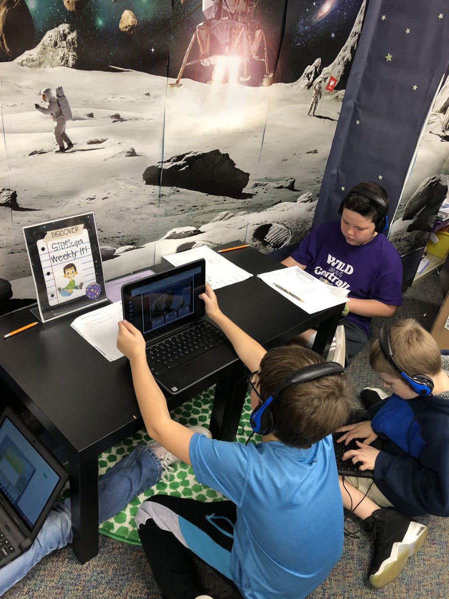 Central_AISD's tweet photo. Our earth is constantly changing! Science stations give students the opportunity to experience and explore zones. #boldschool #ForTheFuture #CelebratingCentral https://t.co/59V5Wxwv3a