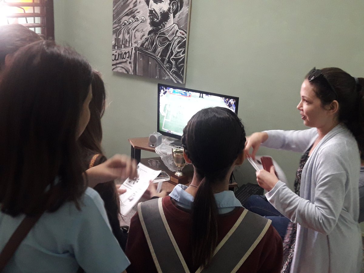 aabravo2's tweet photo. La #FMFC abre sus puertas a las nuevas generaciones para transmitir nuevas ideas sobre las carreras que se estudian en la facultad y hacer un llamado a que integren las nuevas filas https://t.co/mEd065Q2As