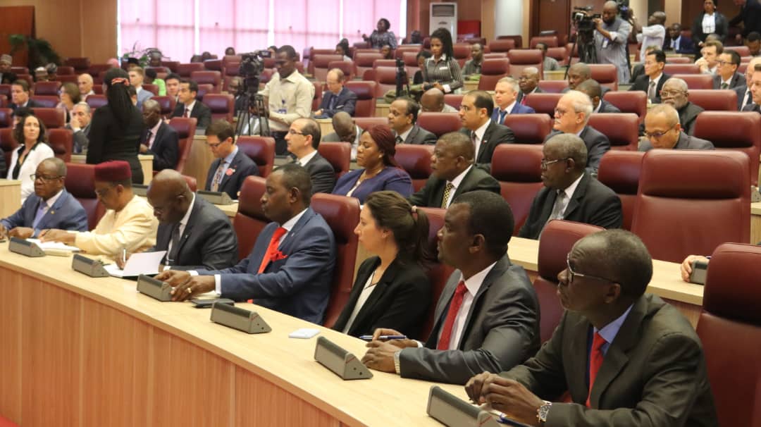 GeoffreyOnyeama's tweet photo. Briefed Members of the Diplomatic Community on Nigeria's Foreign Policy at the Rotunda Hall, @NigeriaMFA. #Dimplomacy @NigeriaGov @DigiCommsNG https://t.co/sUjEjkyTlP