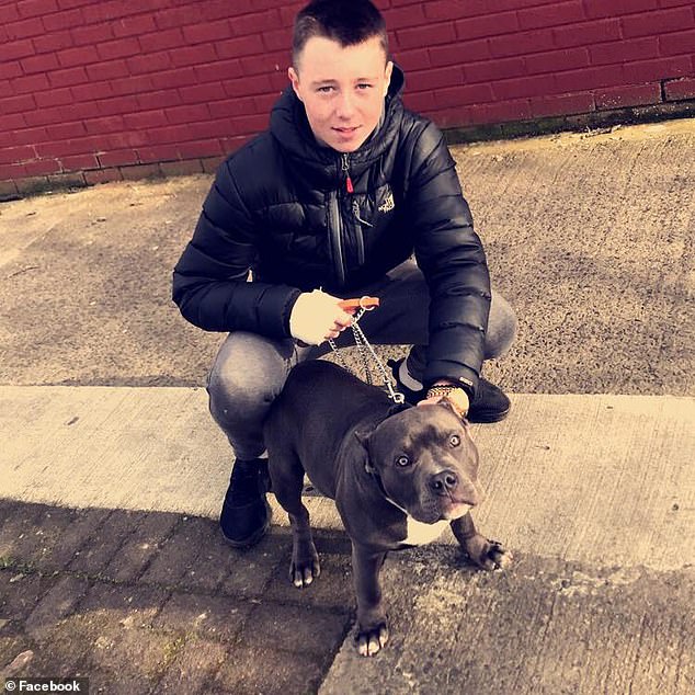 ScarcityStudios's tweet photo. 17 year old Keane Woods was beheaded on camera and i doubt you have even heard about it .
North Dublin ,Ireland his body parts were spread over two estates and his head left in a burning car , police hunt hitman Robbie Lawler for the crime #streetnews #dublin #murder update later https://t.co/0NS7VezHeR