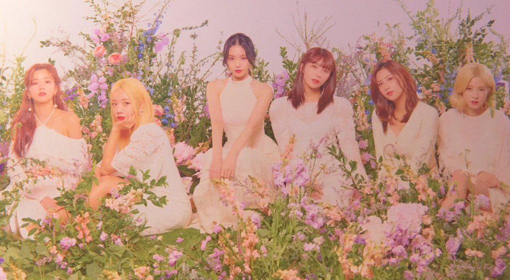 ofchorong's tweet photo. 🌷APINK SEASON GREETING 2020🌷
Scan *4

©__EJNJ
#FLORAL_DAY🌷
#에이핑크 #Apink https://t.co/TwXf1isWKI