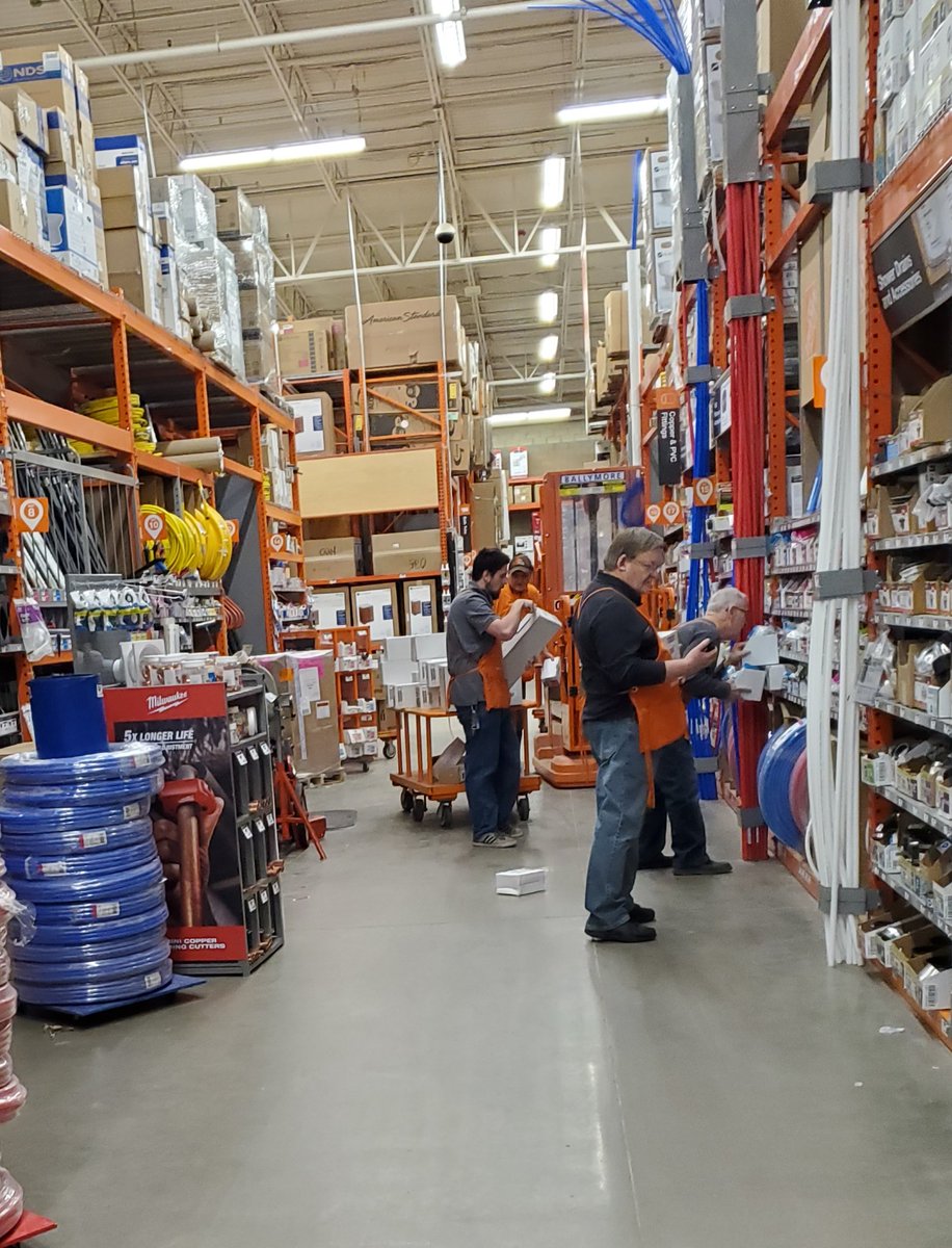 J_Waters26's tweet photo. Associates at 4106 working on in stock 2.0 in pipe fittings to keep our shelves full for our customers.
@justmck18 @aj_mazzola @jennydog23 @TheOASM4106 https://t.co/LpgLzvZrDJ