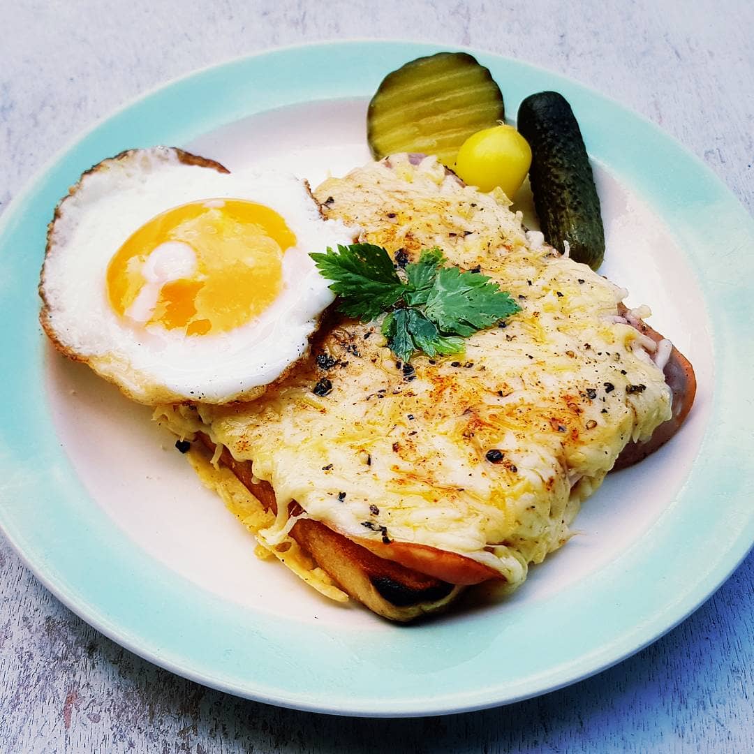 kokkiescooking's tweet photo. Käseschnitte with Ham and Cheese #recipe on https://t.co/4jNR6yoC5z #food #foodporn #foodpics #foodie #yum #cook #cooking #homecook #homemade #homecooking #instafood #instafoodie #comfortfood #healthy #healthyfood #recipes #swissfood #käseschnitte #alpinefood #winterfood #tbt https://t.co/iVaRTs1i4p