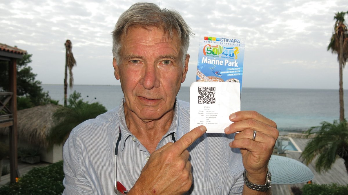 Oh no big deal.. it’s just Harrison Ford showing off his Bonaire Nature Fee Pass. Did you get yours yet? 😄

stinapa.bonairenaturefee.org