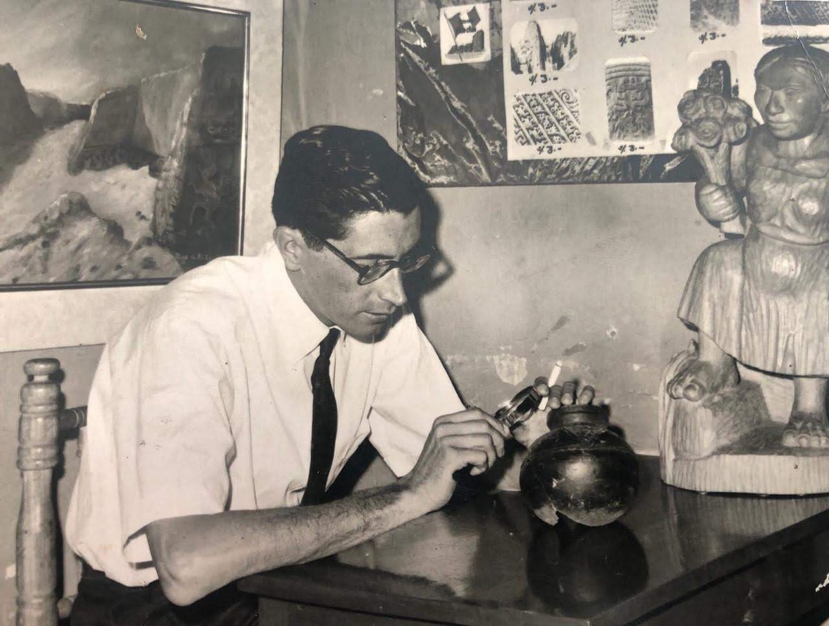 coyotegris's tweet photo. Hoy el @MinCulturaPe reconoce a Francisco Iriarte Brenner como Personalidad Meritoria de la Cultura, por su defensa del patrimonio cultural material e inmaterial del  Peru, por su labor de restauracion en Chan Chan y Puruchuco y como Primer Decano del Colegio de Arqueologos. https://t.co/G23BcFMmr3