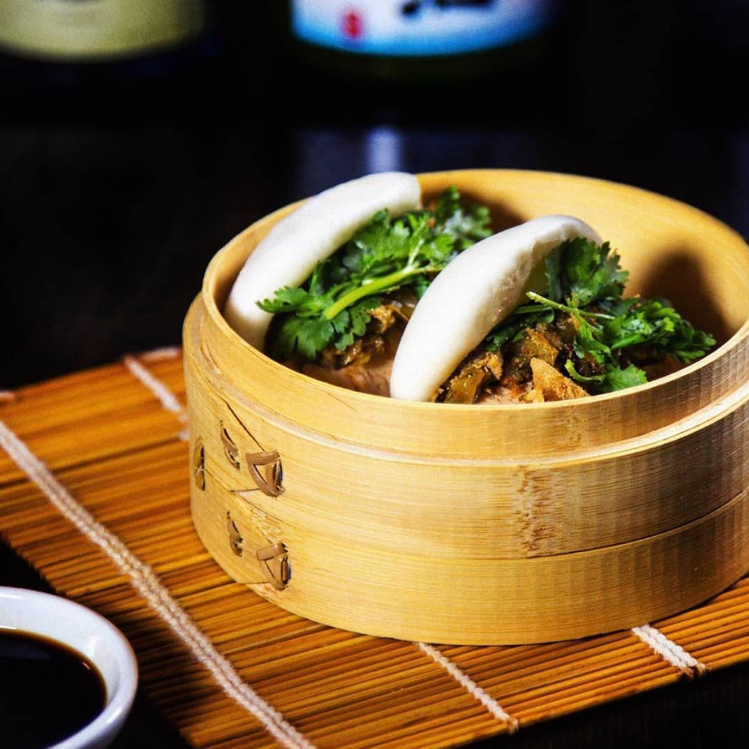 thecraveapp's tweet photo. We're always thinking a-bao our next meal 😋🍽️
​📸: @norikohnyc
#nyceats #nyceeeeeats #nycfoodie #nyfoodie #eatingnyc #newforkcity #chewyorkcity https://t.co/cOgBAg5WBF