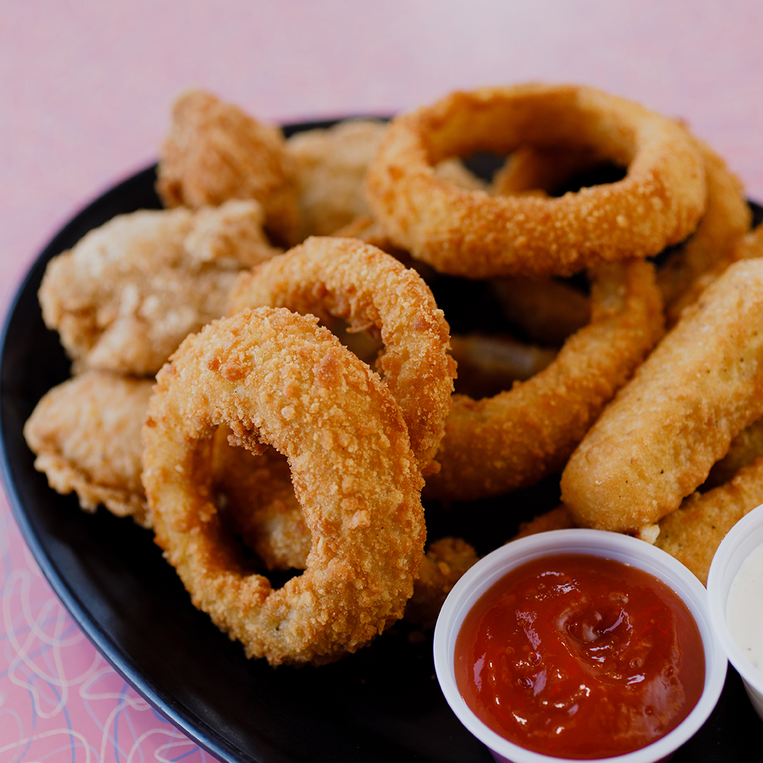 Pro-tip: When your girlfriend says she wants you to put a ring on it. This is what she means.