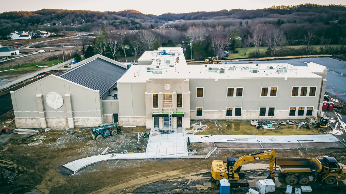 AmericanConst's tweet photo. ๐ Looking like you'll be able to attend church services very soon at our Stephens Valley Church project out in Bellevue. What a beautiful piece of land!! ๐
.
.
#amconst #americanconstructorstn #stephensvalley #church #builders #progress #construction #projects #quality https://t.co/bYMh4K6jMD