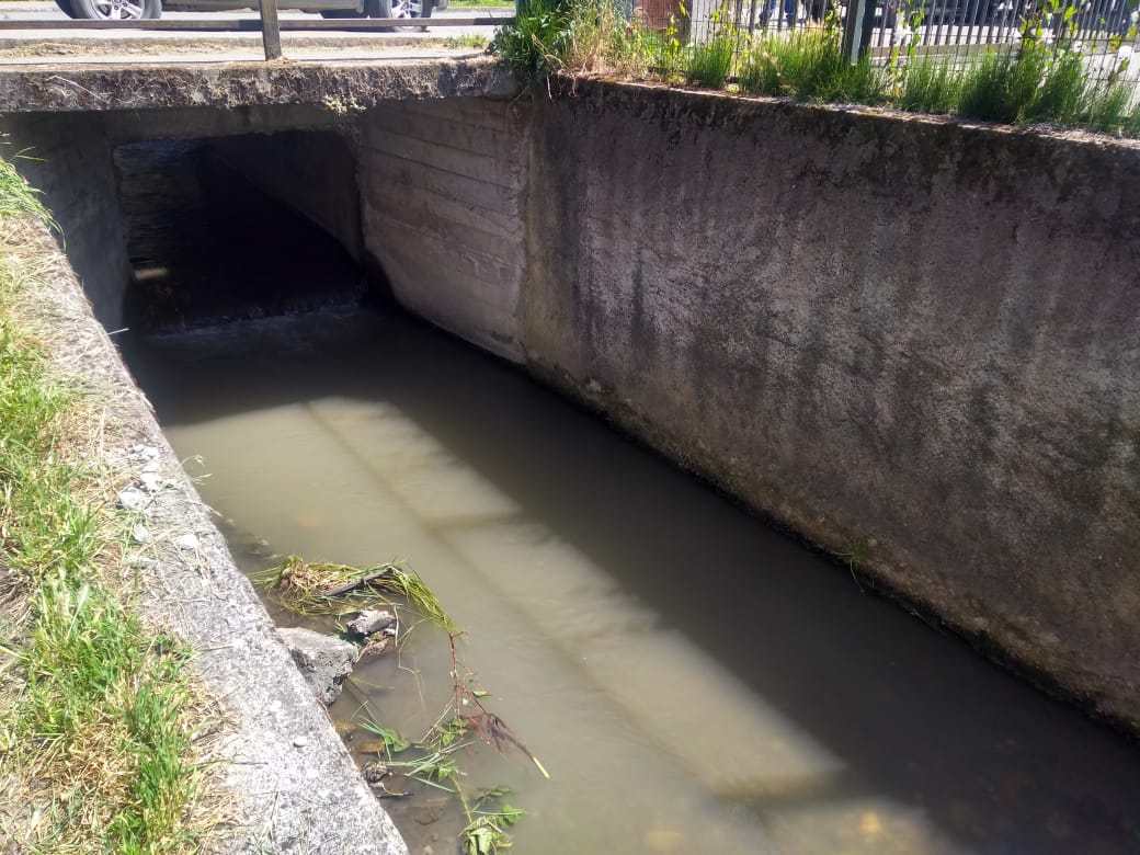 Tras resultados de laboratorio buscan establecer origen de contaminación de aguas del estero Nanguil dlvr.it/RN9GfP