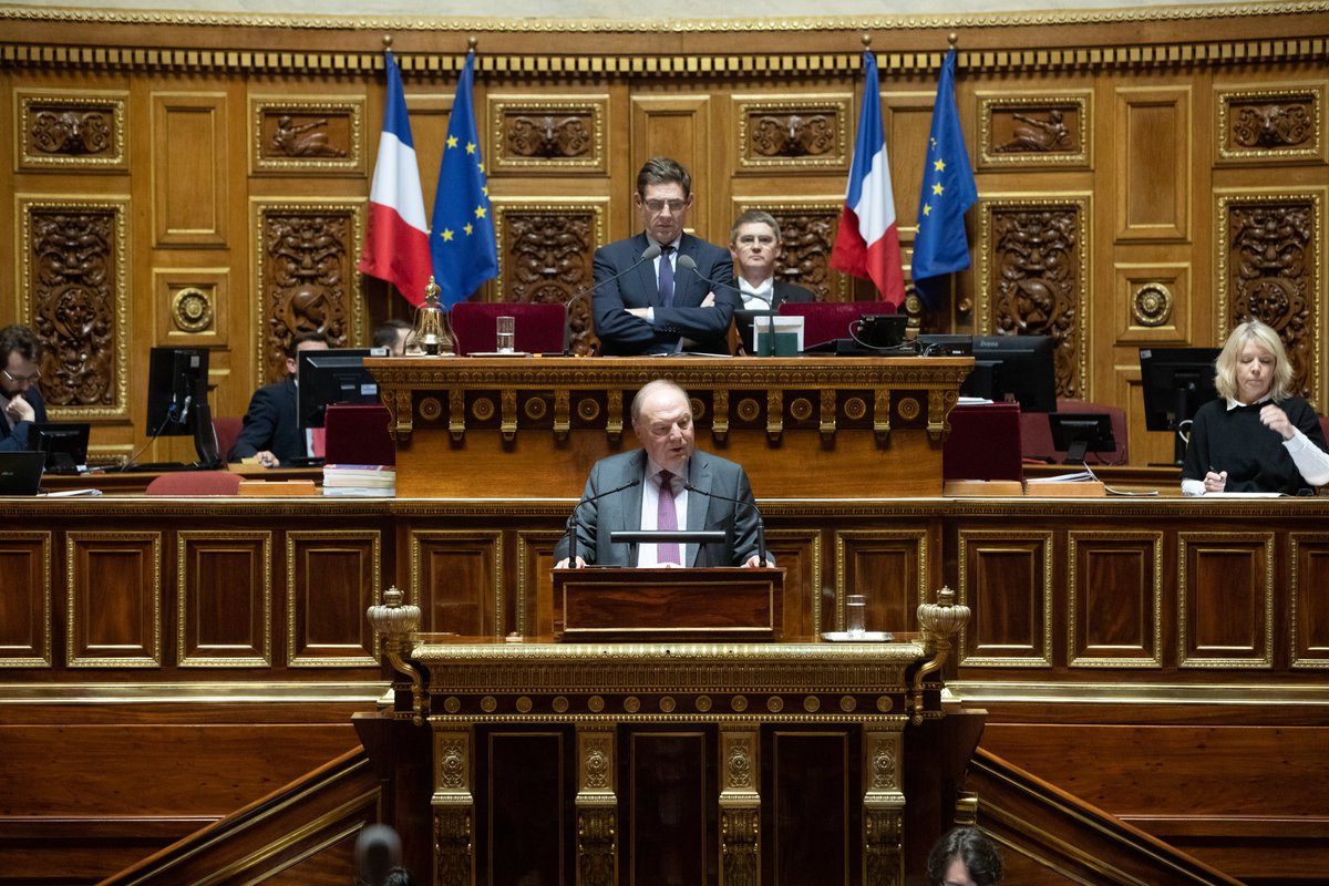 Adoption au <a href="/Senat/">Sénat</a> de ma proposition de loi sur la déclaration de #naissance au lieu de résidence des parents. Merci à <a href="/ACanayer/">Agnès Canayer</a> rapporteure au nom de la Commission des Lois et à mes collègues qui ont soutenu cette démarche