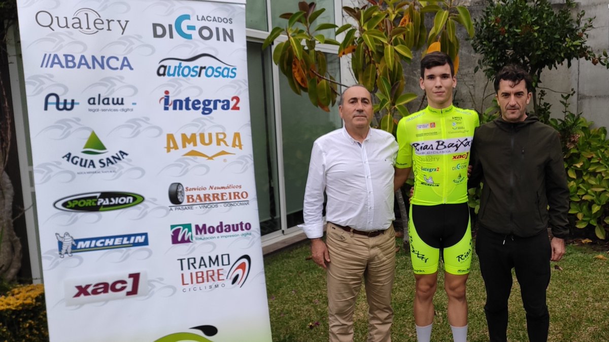 📻 Entrevista a nuestro director deportivo Marcos Serrano en <a href="/DCVigo/">Deportes COPE Vigo</a> #rbx2020

▶️ clubciclistariasbaixas.com/index.php/pren…