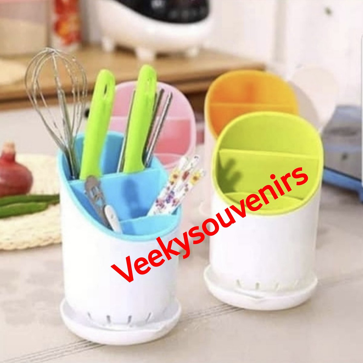 veekysouvenirs's tweet photo. Cutlery holder

Make your kitchen look more attractive by keeping your cutlery and knives. 

Retail price 1,500naira
DM or Call📞/Whatsapp 📱08035093296 08028101817 to place Order

#kittyth16
#hustlersquare
#businessinlagos
#deliverynationwide
#weddinggiftsideas
#veekysouvenirs https://t.co/IsHbGRVZav