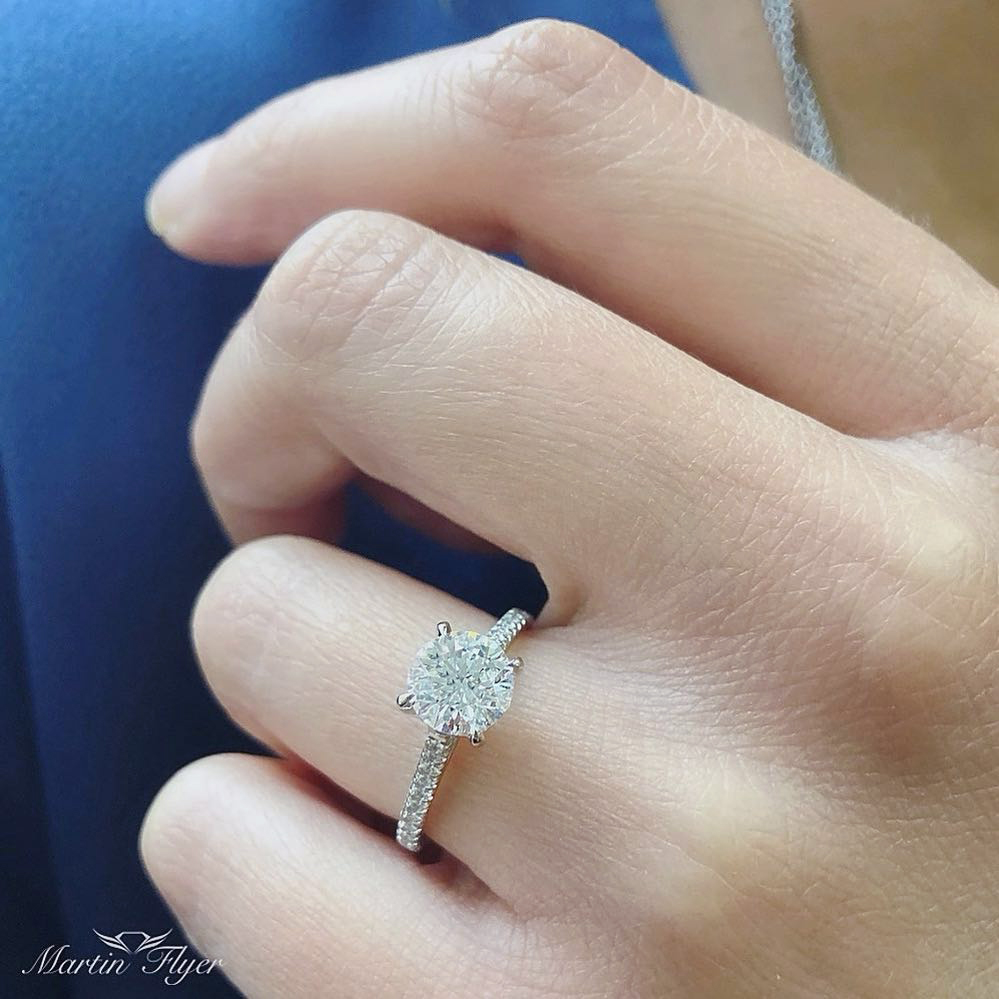 MartinFlyer's tweet photo. You can meet thousands of people and none of them really touch you, until you meet one person, and your life is changed. Forever ❤️✨💍
https://t.co/SwnEJ7fXGN
#ThursdayMotivation #inspiration  #martinflyer #FlyerFitLove #sayido #cbg #cbgatlanta https://t.co/K1vw0TBkiz