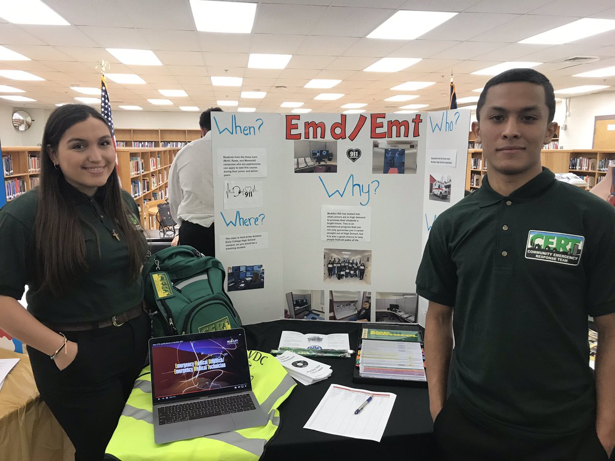 RoweCTE's tweet photo. Rowe CTE Recruitment Drive happening now in the library! MANY THANKS to our awesome students helping inform their peers about CTE courses! #CTE #CTEWorks @McAllenISDCTE @Rowe006 @McAllenISD https://t.co/zUF7xLsAm4
