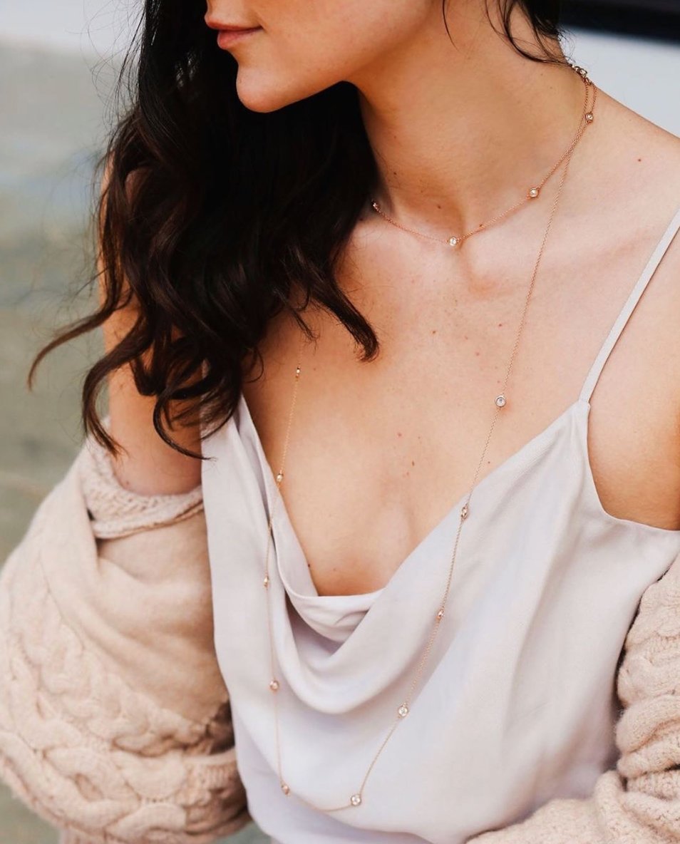 storrstorrstorr's tweet photo. Pro-tip: soft silks pair well with sparkly jewels. https://t.co/lCLHxxRkMh