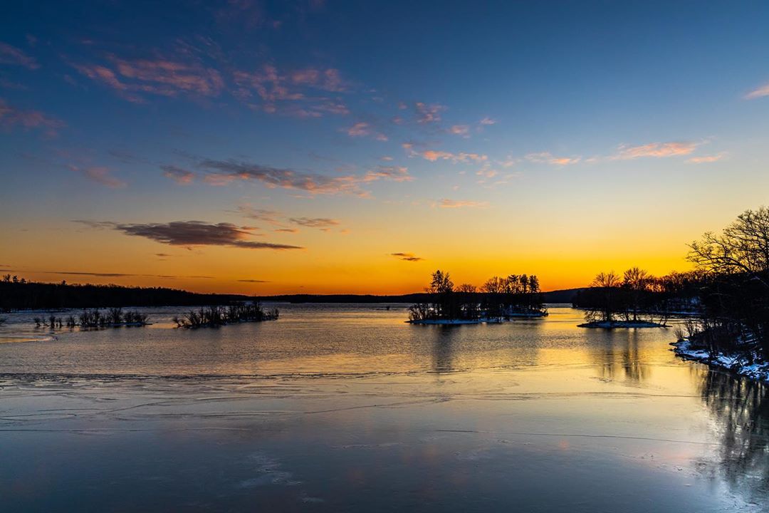 Sunset views from the magnificent #AshokanRailTrail. Take an evening hike and see it for yourself. 🌄 📸 : IG user @cragheyzen #Seekforyourself