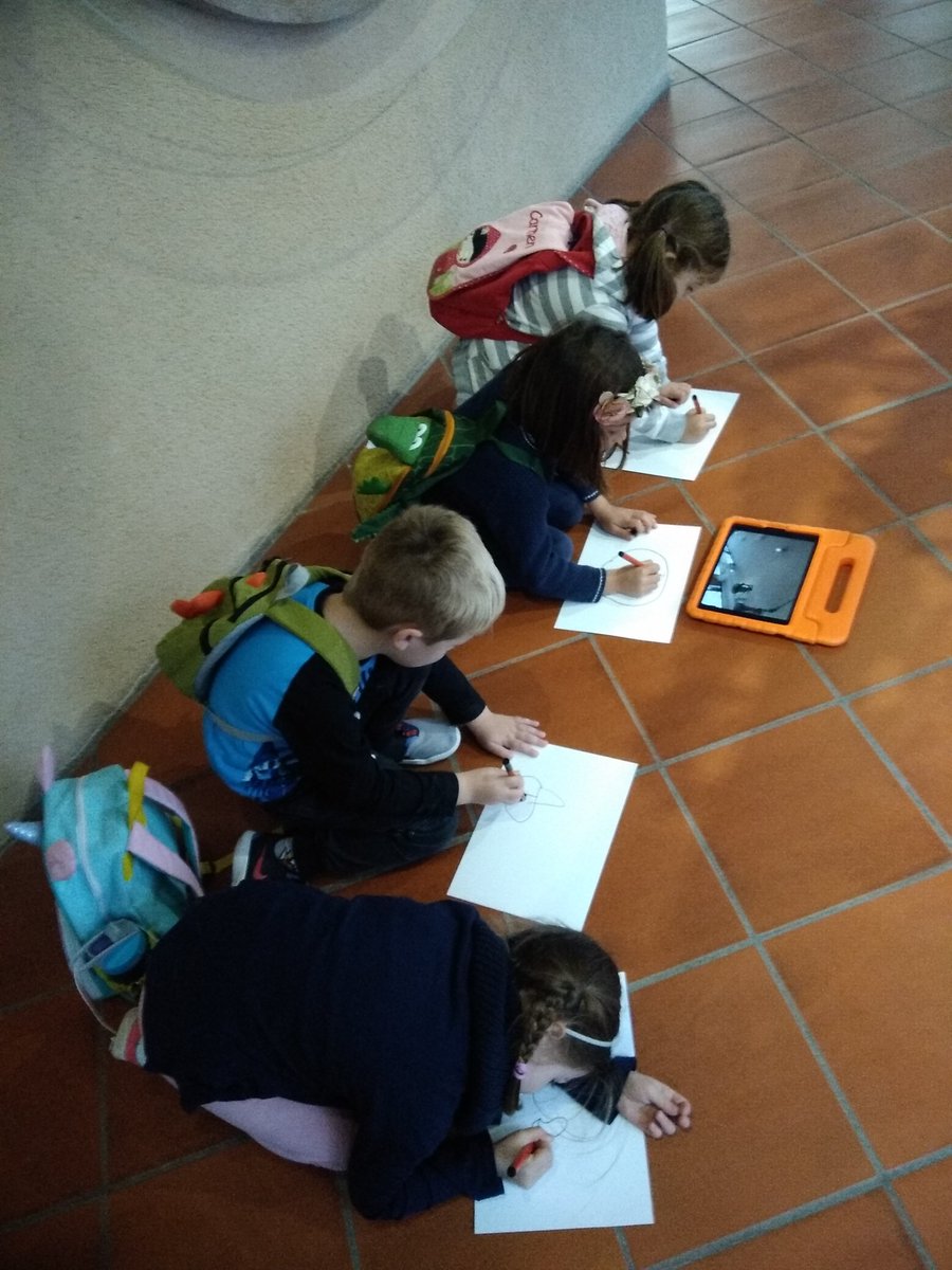 Simon_Gregg's tweet photo. K3: At the Musée européen d'art campanaire #istlive https://t.co/azUmXanRq0