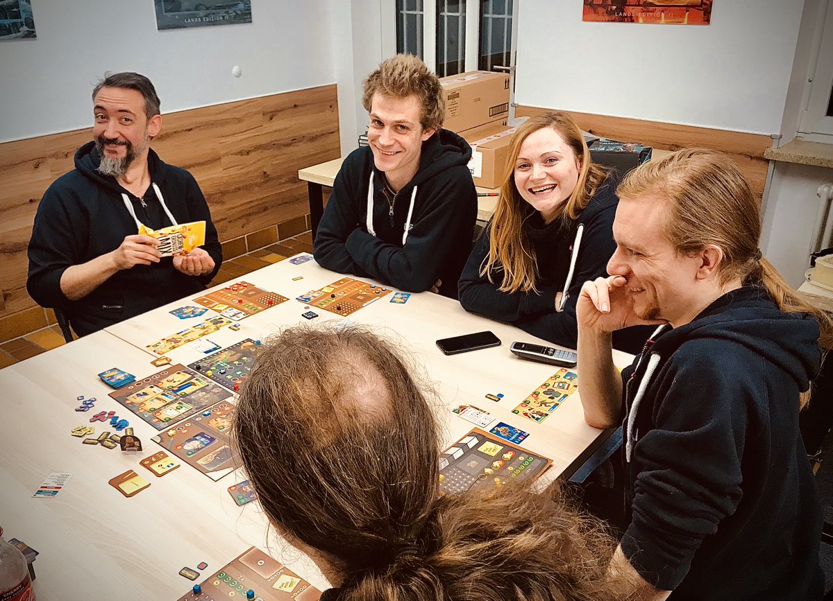 StimulusGames's tweet image. This week I played #MovieEmpire with the team from @FUNtainment in Munich. We laughed, fought and ate hard ;-) thank you - it was a great evening! #boardgames