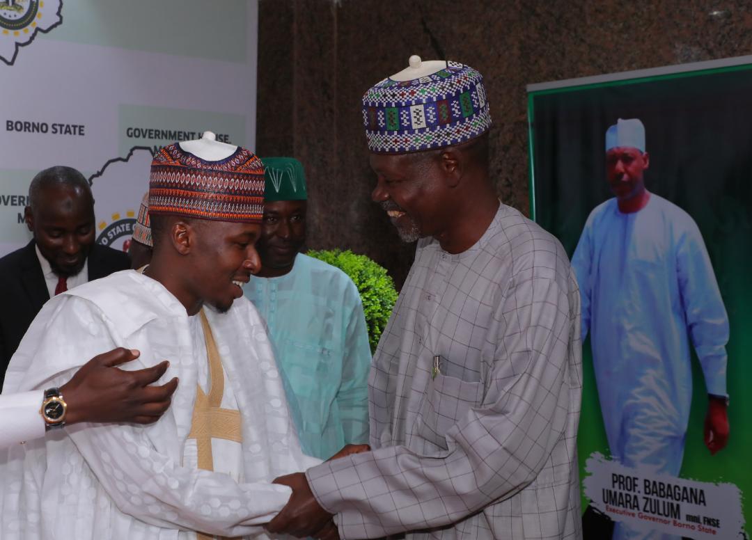 BornoGis's tweet photo. Photo Session of the Newly inaugurated cabinets of Borno Geographic Information Service (BOGIS).
#NewBorno #DigitalizeLand #Bornogis https://t.co/m8Uyl1LEud