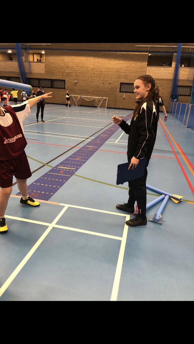 A huge thank you and well done to the 20 leadership academy students today that attended the ‘City Primary Athletics Finals’. Without them the event would not have been possible! Onto the next event... #OLSCPE