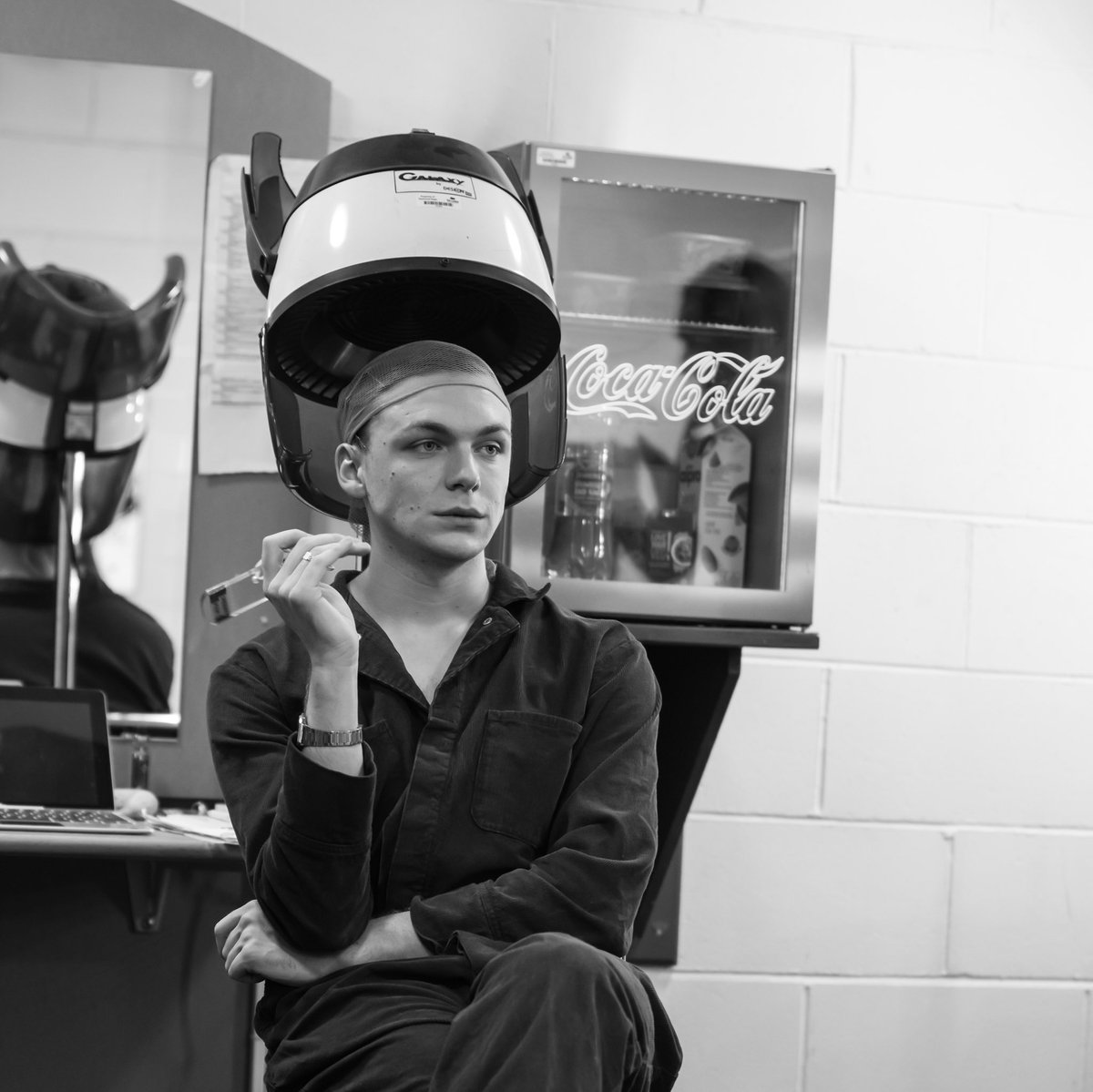 A little glimpse of the cast getting ready backstage✨

📸<a href="/Bessell_Photo/">Bessell Photography</a>