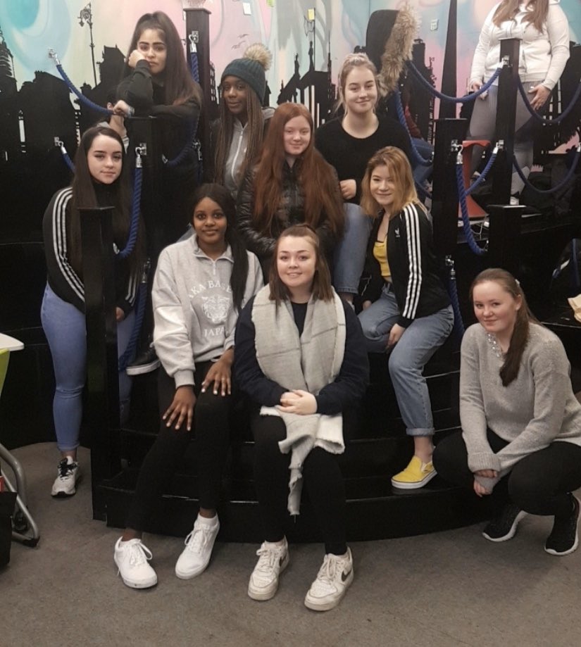 ciaranreade's tweet image. Our TY girls have had a great week on the @CodePlusTCD programme in @Bridge21Learn in @tcddublin! Thanks as always to @AccessTCD for having them! Opportunity to think outside the box @stjosephsrush @ceist1 #CodingForGirls #TYinRush #FutureFocused #WorkingWithOthers