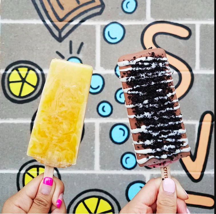 How do you like your pops? Plain or customized?