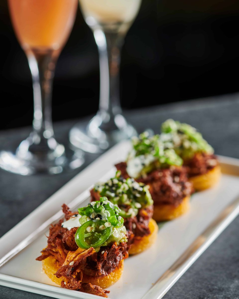 We will host a special bottomless brunch on on MLK Day this Monday, January 20th. Enjoy all you can eat plates of delicious Latin-Asian brunch specialties plus free-flowing brunch cocktails! 🍳