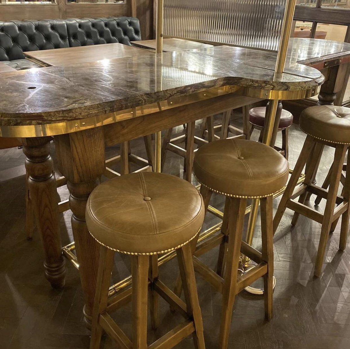 Meridianuph's tweet photo. Fantastic project for @BirminghamTap we had the pleasure of manufacturing all fixed and loose seating right here in our own #uk factory! Upholstered In @crestleather 
#quality #MadeInBritain #ManufacturingUK #leather #upholstery #joinery #detail https://t.co/ZE058jzugJ
