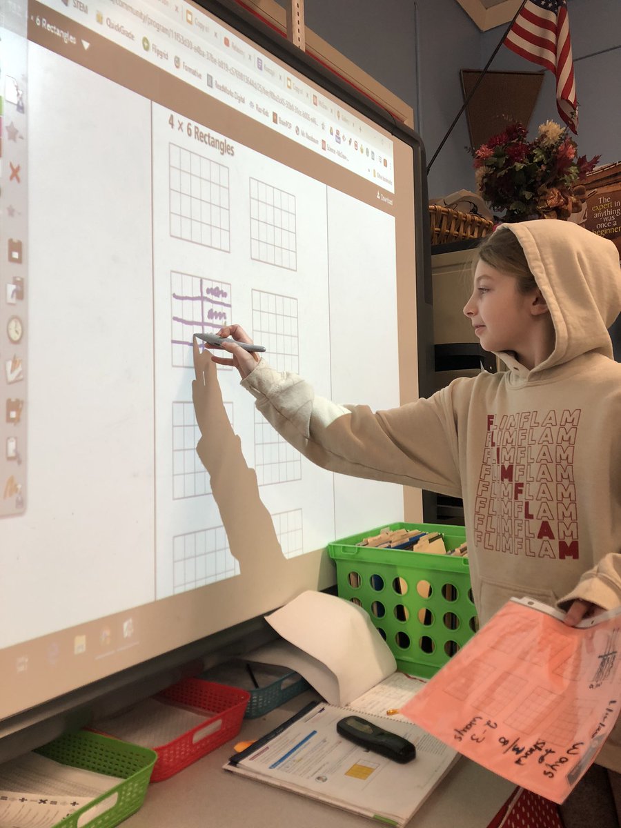 Learning fractions and sharing our strategies made for a great math lesson!  #shinebrightedison <a href="/lincolnschool8/">Lincoln School</a>