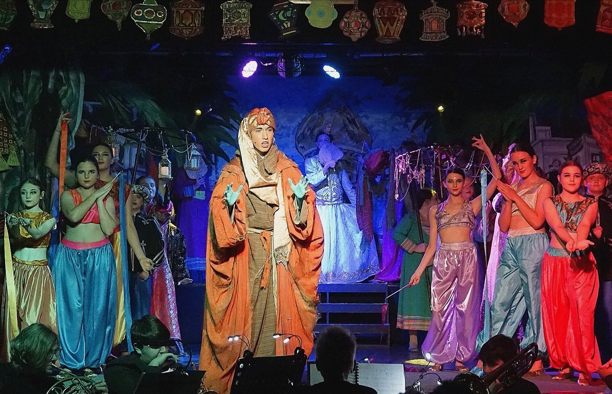 Mrs C 👸🏼 Adran Drama 🎭 tweet media