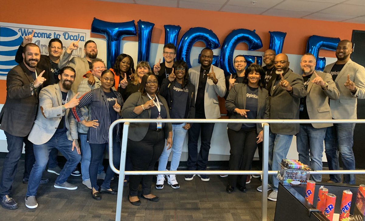 Ocala welcomes the leader of Tuggle Nation! Always a fun and awesome experience when AT stops by! @cj5951Cat <a href="/TeamTugTitans/">TUGG TITANS</a> @oshe1980 <a href="/WilliamMKidd1/">William Kidd</a> @RushedaAlexis83 @Medico_att <a href="/anthonyetuggle/">Anthony E. Tuggle</a>