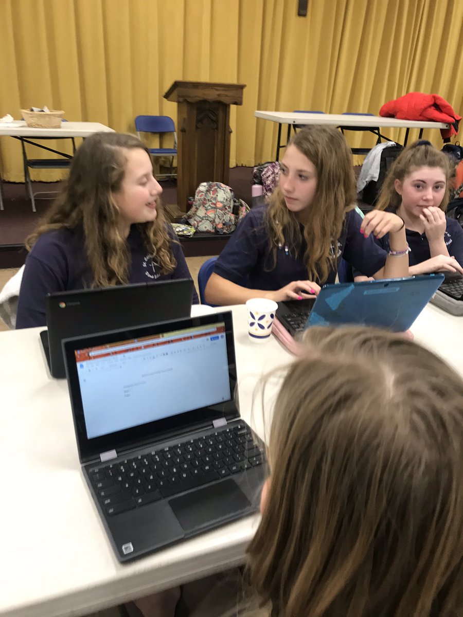 falcone103's tweet photo. The #StudentCouncil had a productive meeting yesterday @scsnorwood to plan for upcoming events. Some agenda items were #CatholicSchoolsWeek and the #StepIntoSpringDance It was a productive meeting! #GreatGroup #TeamWork #LotsOfGreatIdeas https://t.co/iFlDHJBZmt