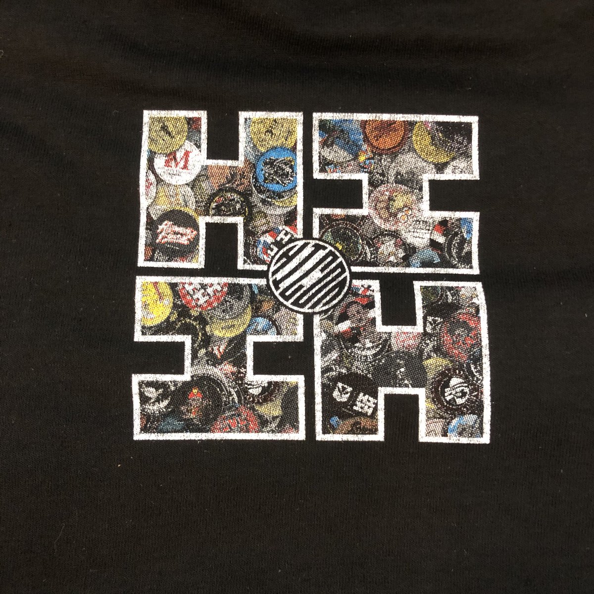HICONGAMES's tweet photo. Sneak peek of the back. https://t.co/yIMgKp3iOp
