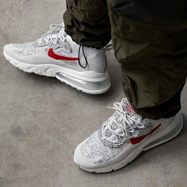 Kicks Deals Sur Twitter Limited Time Remains On 40 Off Deal For The Neutral Grey University Red Safari Nike Air Max 270 React At 25 Ship Promotion Buy Here T Co Votufjubmo